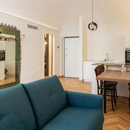Casa Del Viaggiatore Apartment *